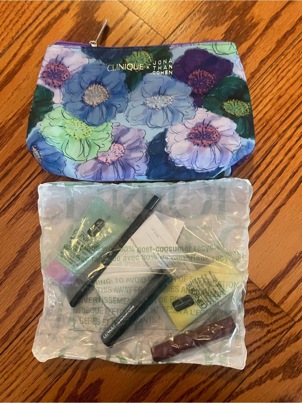 Clinique Floral Cosmetic Pouch in Blue, Purple & Green